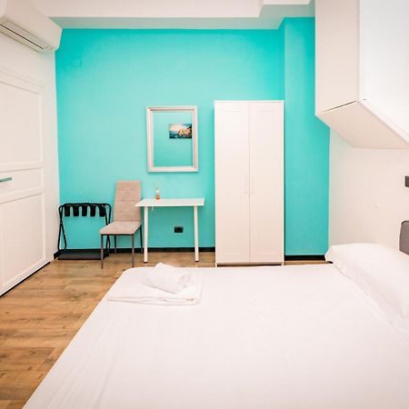 Galia Roomsself Check In H24 Genova Esterno foto