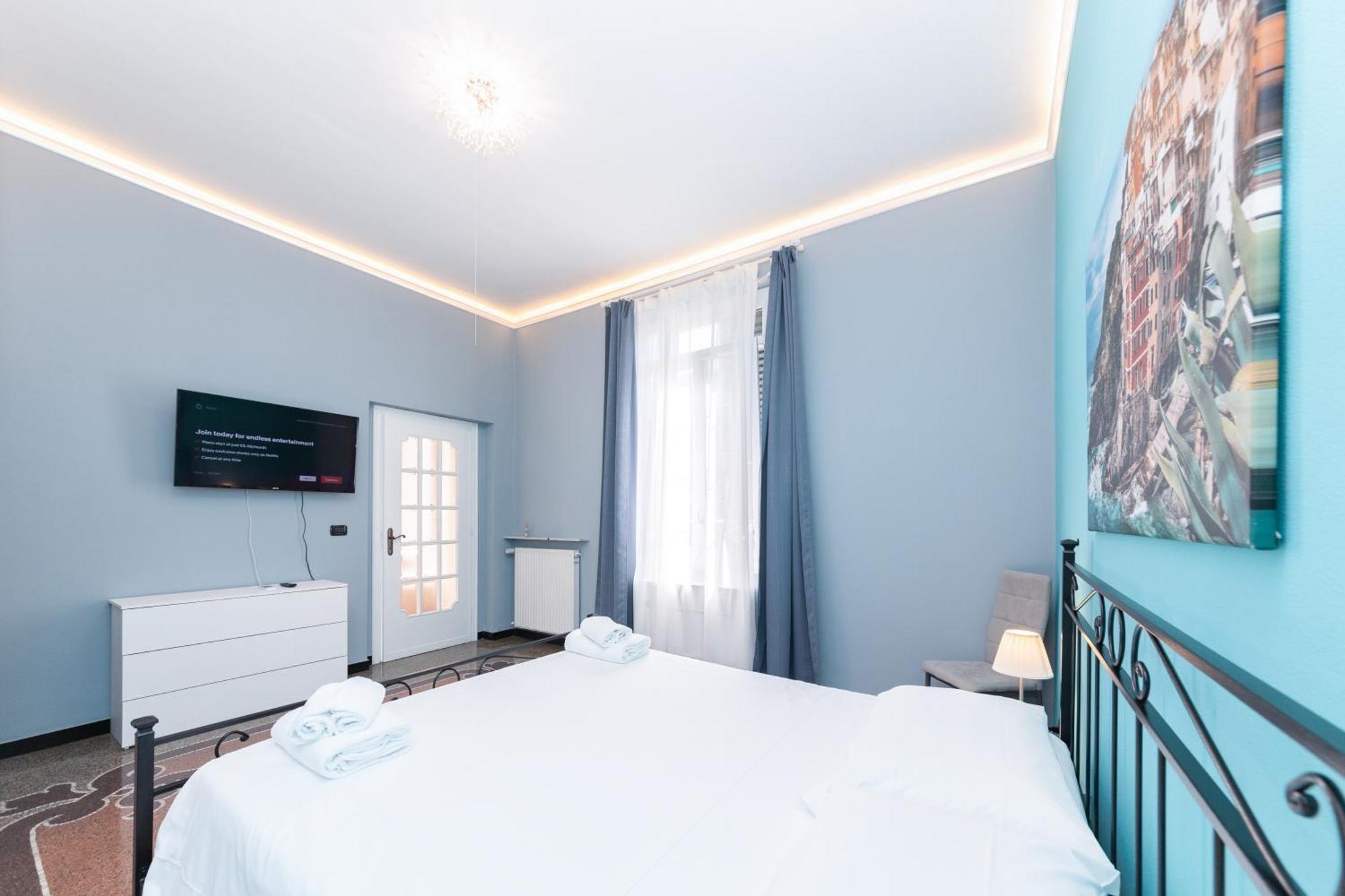 Galia Roomsself Check In H24 Genova Esterno foto