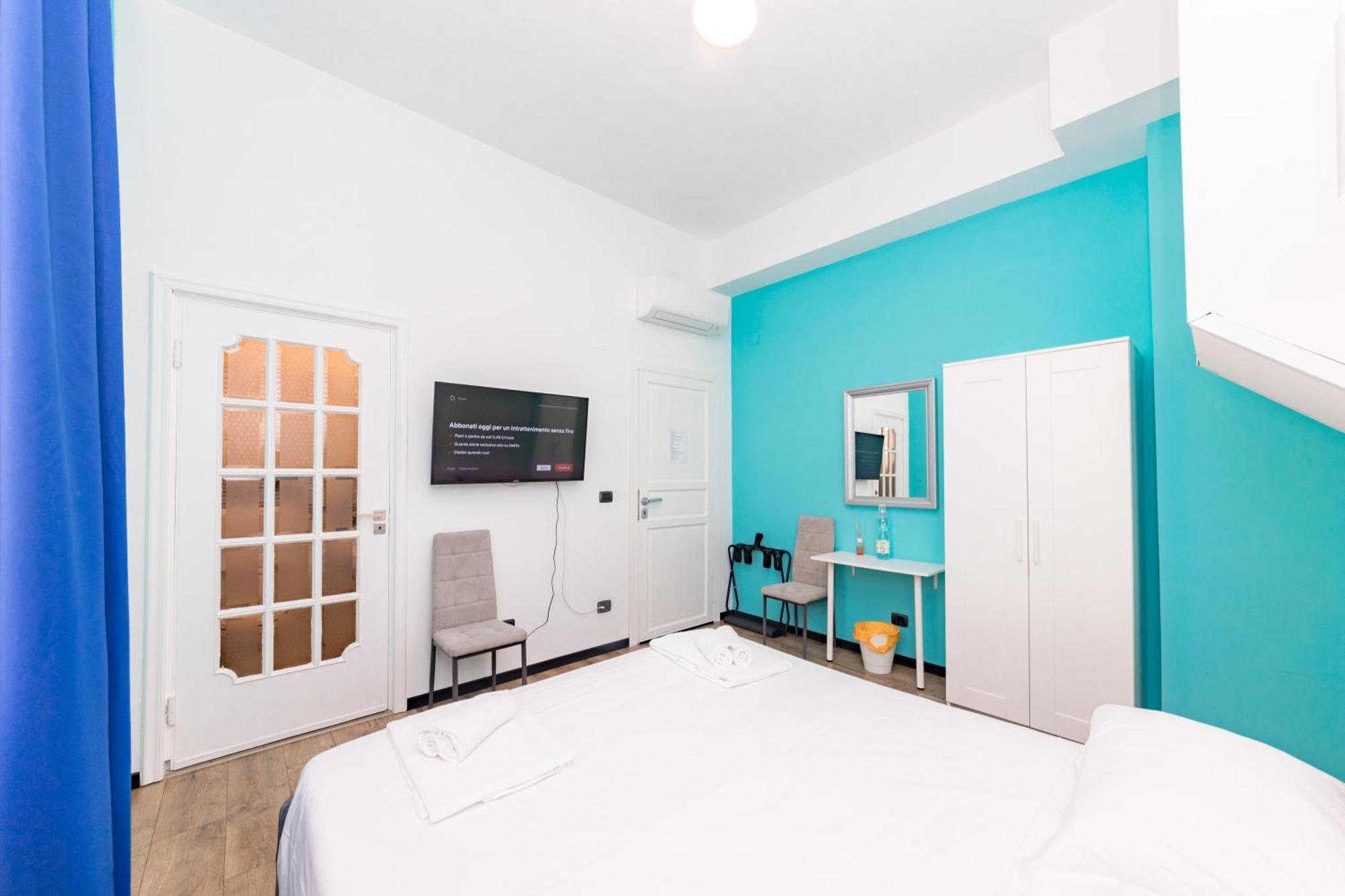 Galia Roomsself Check In H24 Genova Esterno foto