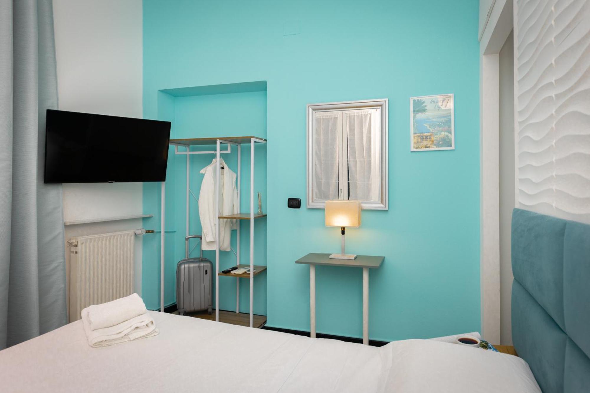 Galia Roomsself Check In H24 Genova Esterno foto
