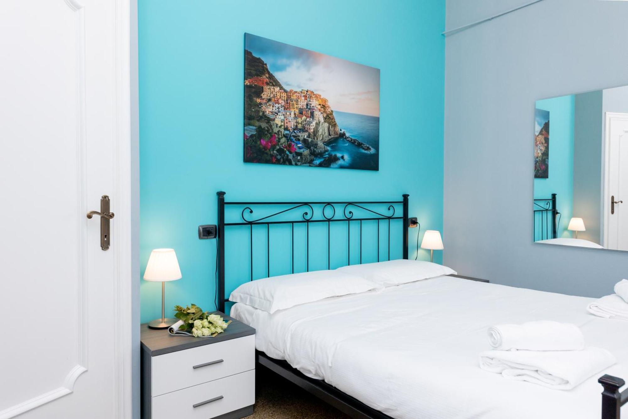 Galia Roomsself Check In H24 Genova Esterno foto